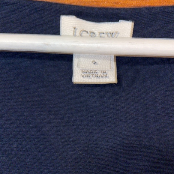 JCrew Factory V-neck button front dress in linen/cotton; Sz 6; style L6981; navy - Picture 5 of 12